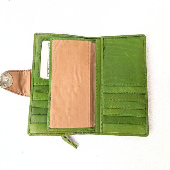 Osgoode Marley Bi-Fold Wallet – Grass Green Leather - Picture 6 of 6